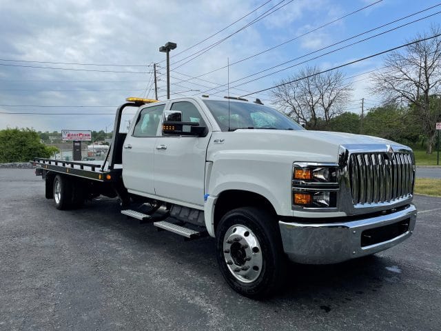 New Vehicles - EAST PENN TRUCK EQUIPMENT